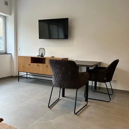 Apartment 171 *